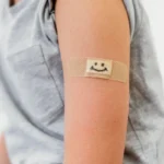 Curativo Inteligente a-Heal: IA Acelera a Cicatrização de Feridas em 25%