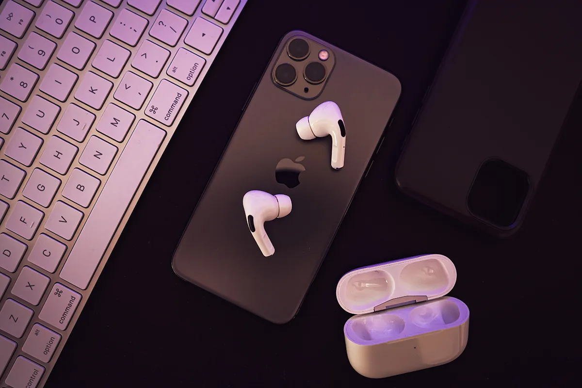 Apple AirPods 4 caem para € 125 na Amazon: uma joia econômica que supera os AirPods Pro 3