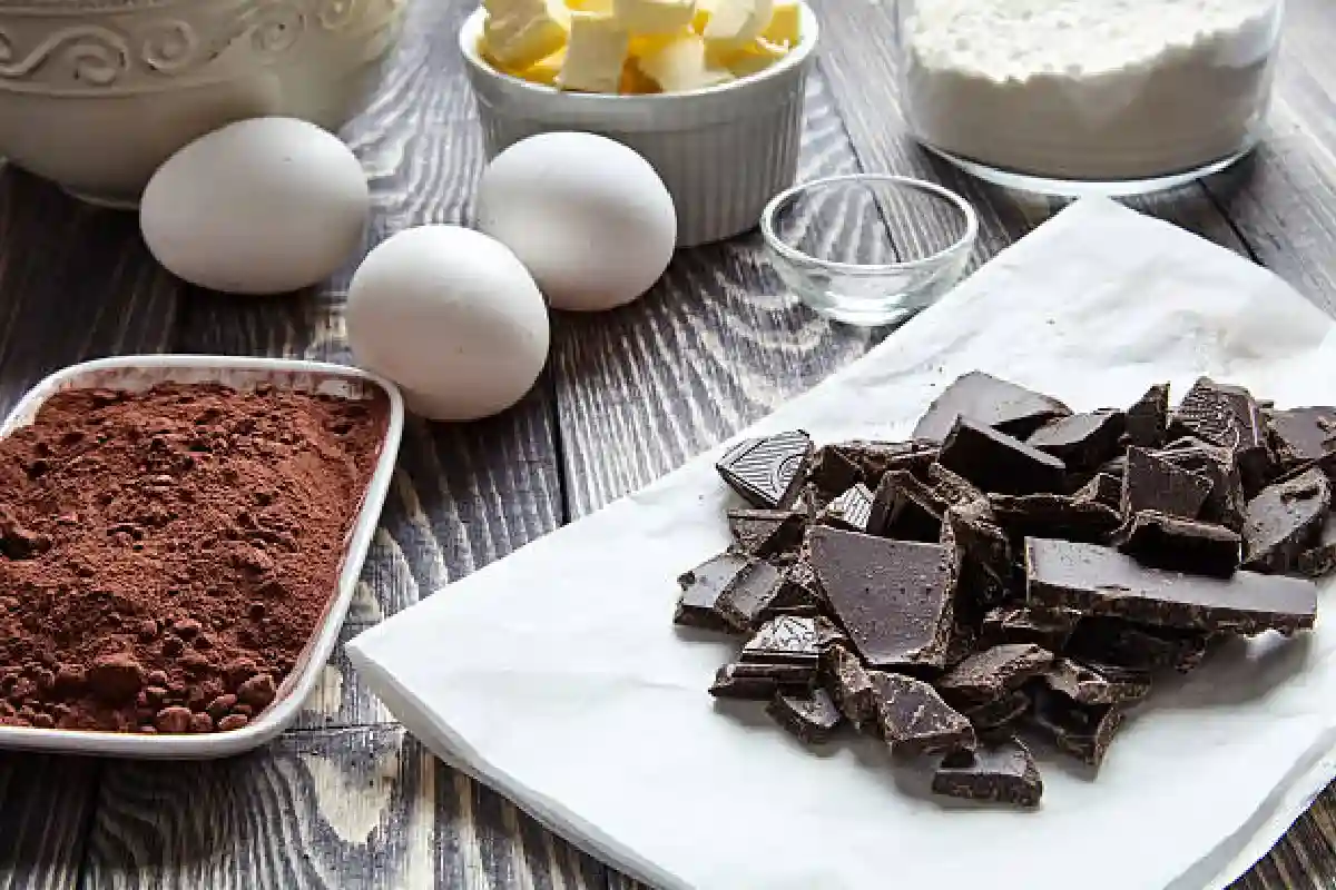 Felicidade sem Culpa: Como Fazer Brownies sem Farinha e sem Açúcar em Casa