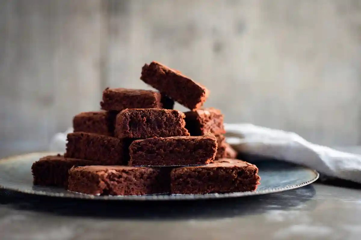 Felicidade sem Culpa: Como Fazer Brownies sem Farinha e sem Açúcar em Casa