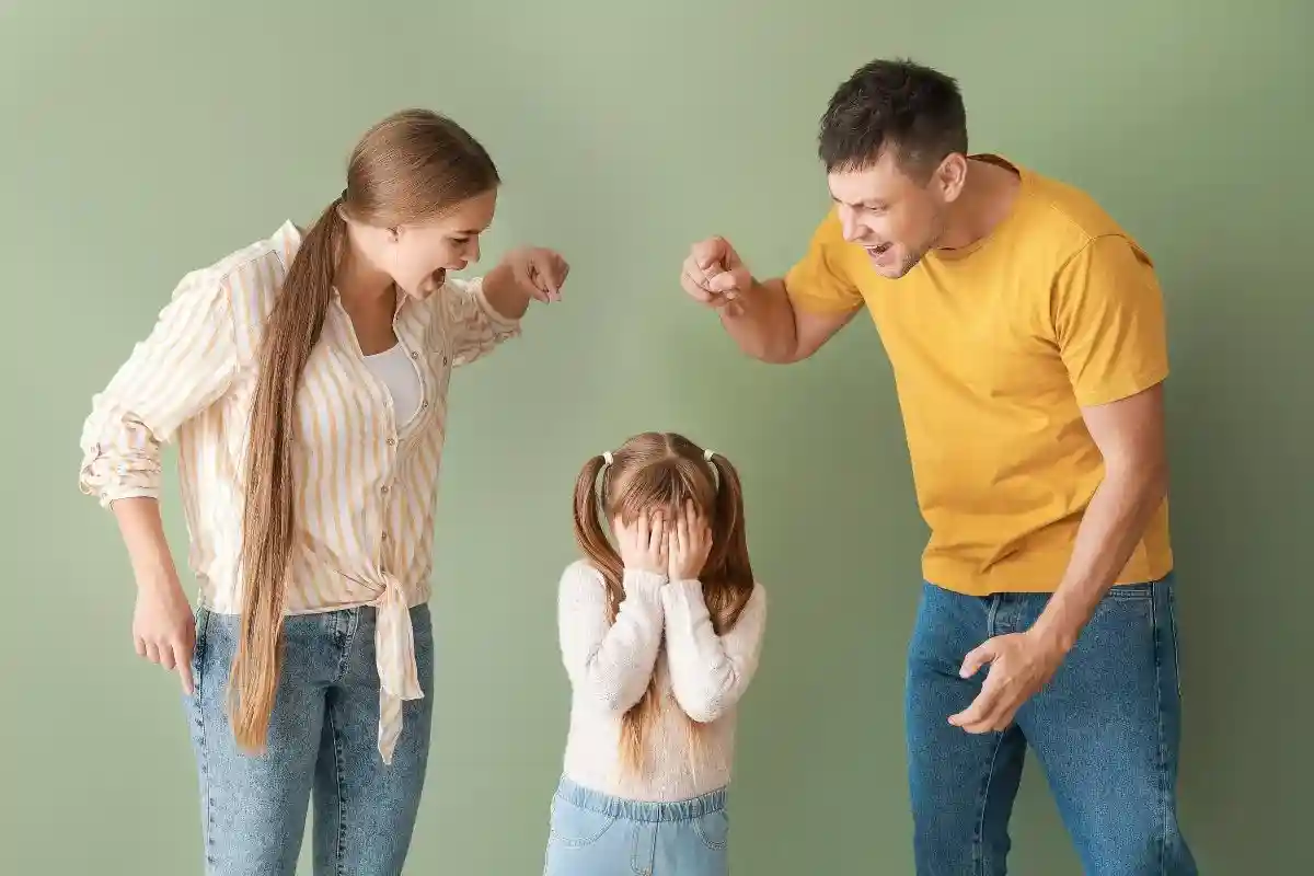 Se faz isso com os seus filhos, é um «mau pai», diz a psicóloga infantil