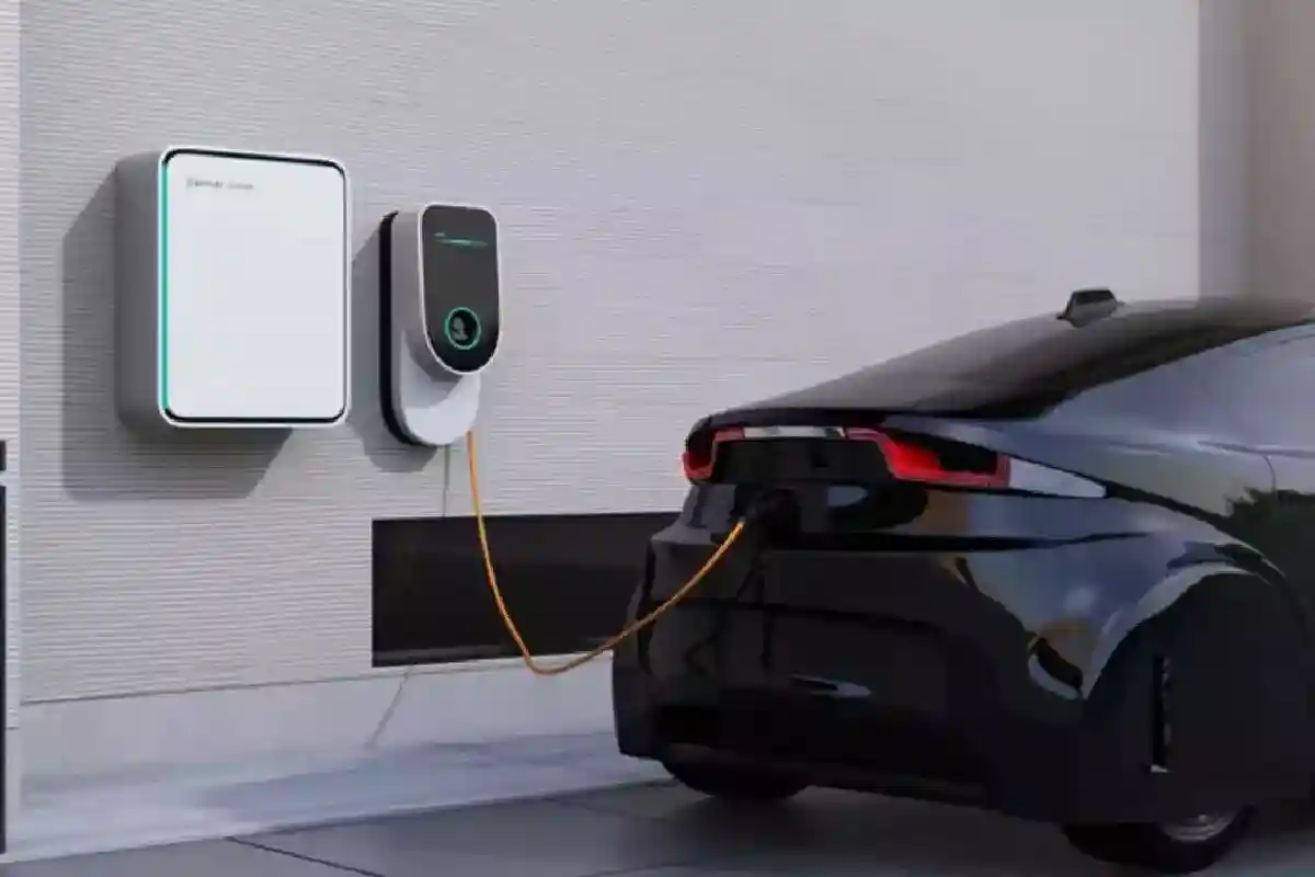 É possível ligar um carro elétrico à tomada da sua casa com segurança? O que precisa de saber