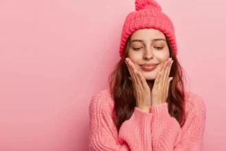 Como Cuidar da Pele do Rosto no Outono Frio