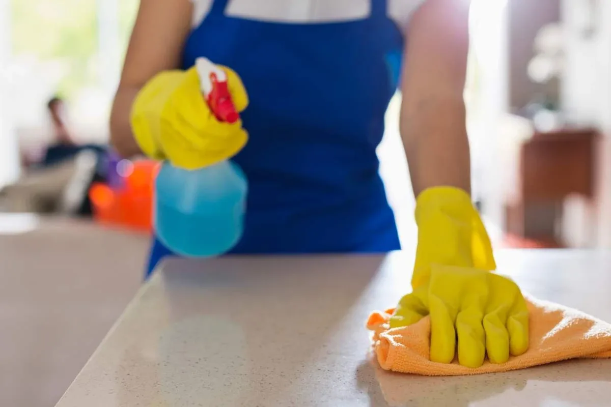 Como Fazer a Limpeza Mais Rápida: Dicas para uma Casa Impecável