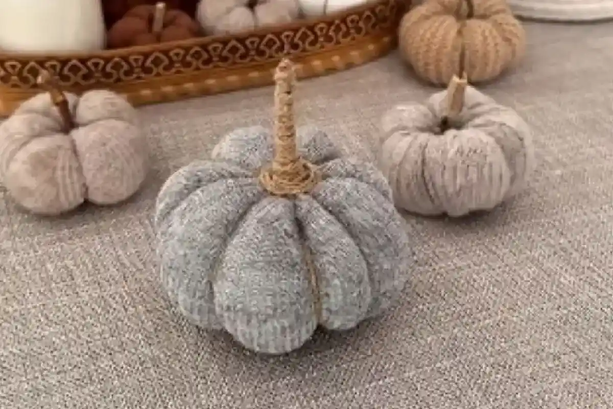 Não Jogue Fora Meias Velhas: Transforme-as em Decorações de Halloween Perfeitas