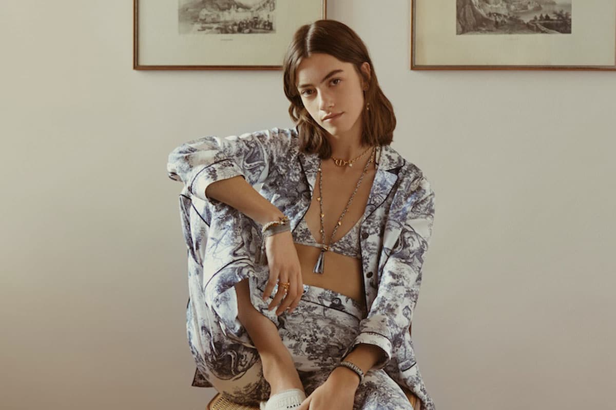 Estilo Pijama é Tendência: Como Usá-lo com Elegância e Frescor