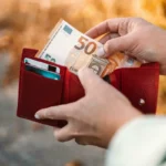 3 Coisas em que os Europeus Estão Realmente a Poupar em 2025