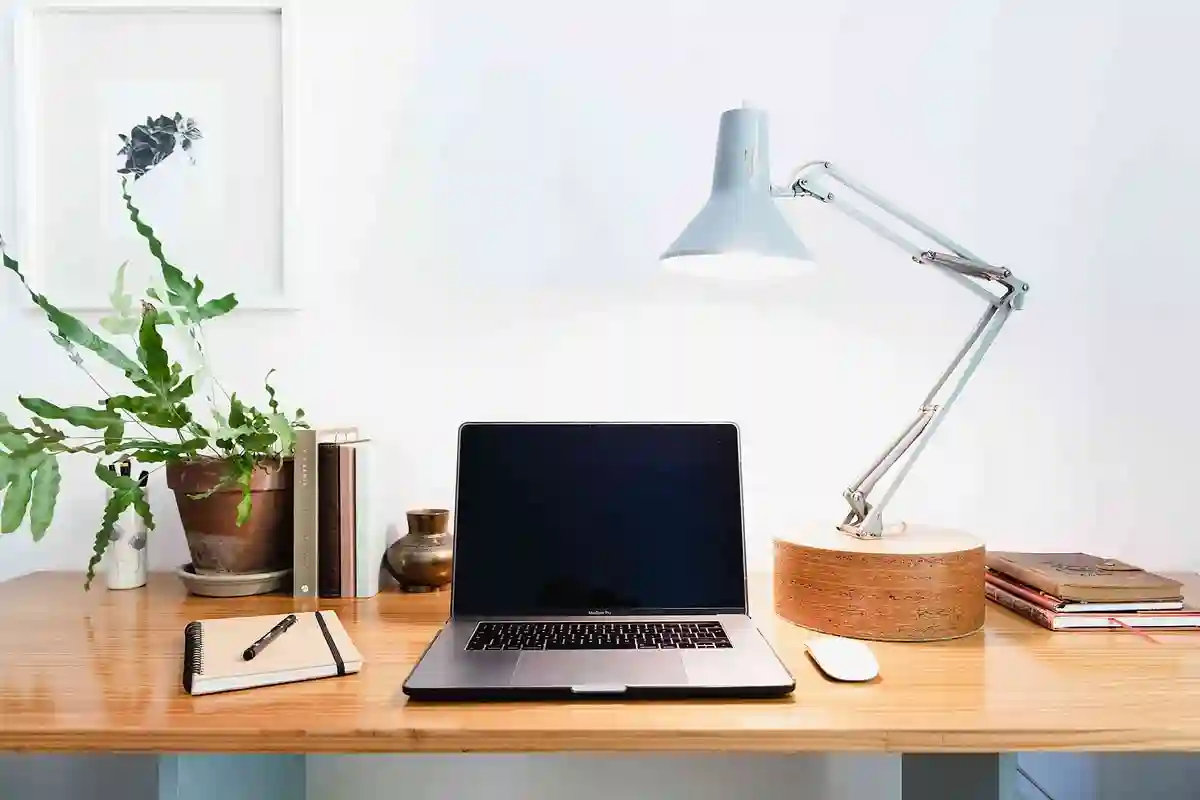 Como Criar um Home Office Perfeito: Dicas para um Espaço Funcional e Acolhedor