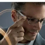 Óculos Bifocais do Futuro: Lentes de Cristal Líquido Trocam de Foco com um Toque