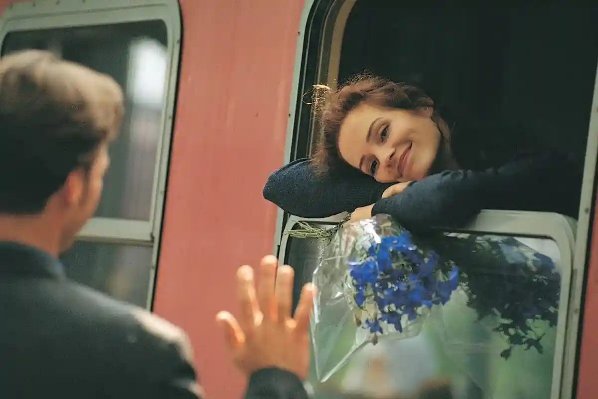 3 sinais de alerta de que o seu relacionamento à distância pode estar em apuros