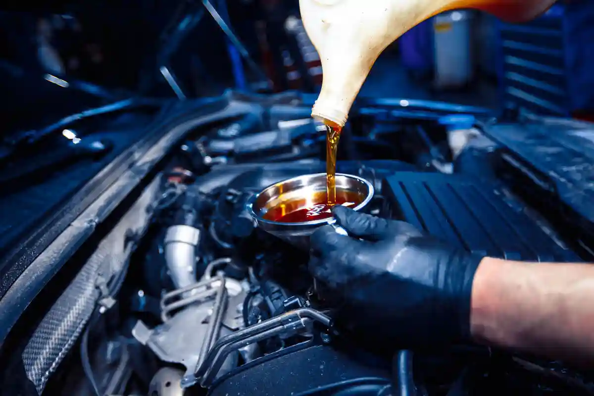 Manutenção automóvel DIY: como trocar o óleo do seu carro como um profissional