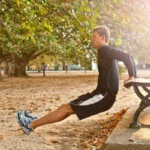 3 exercícios diários de microtreino que equivalem a uma caminhada de 20 minutos