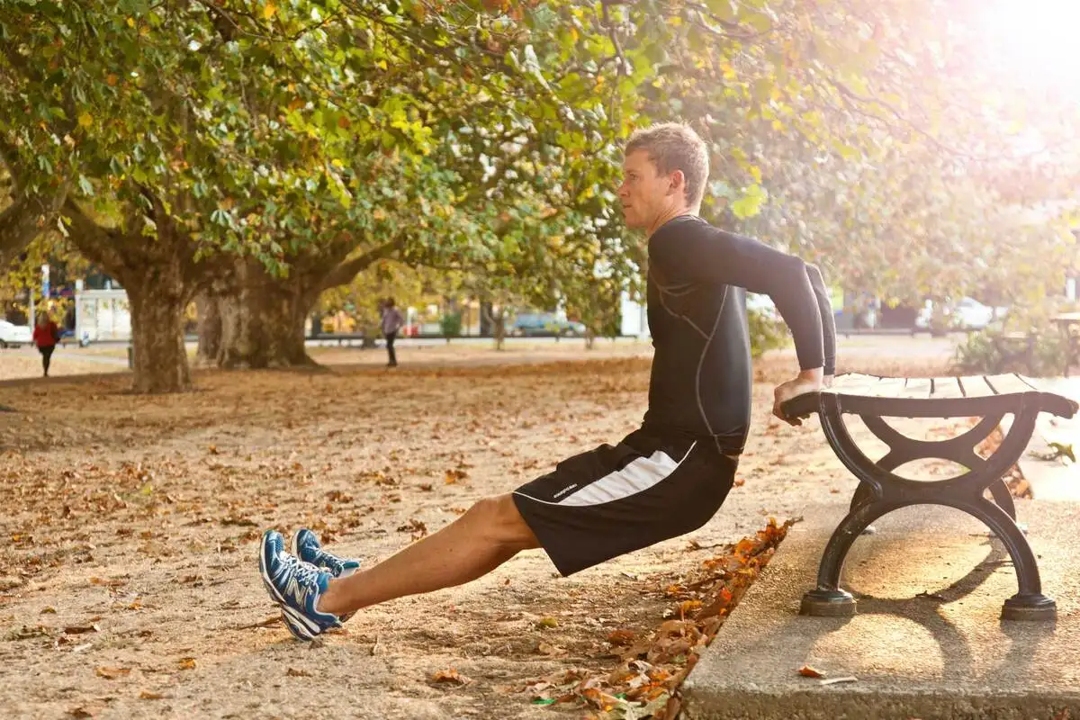 3 exercícios diários de microtreino que equivalem a uma caminhada de 20 minutos