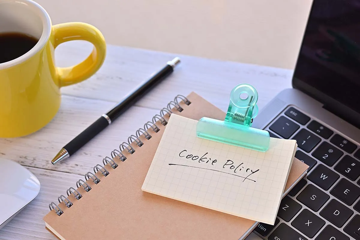 UE planeia eliminar pop-ups irritantes de consentimento de cookies até dezembro