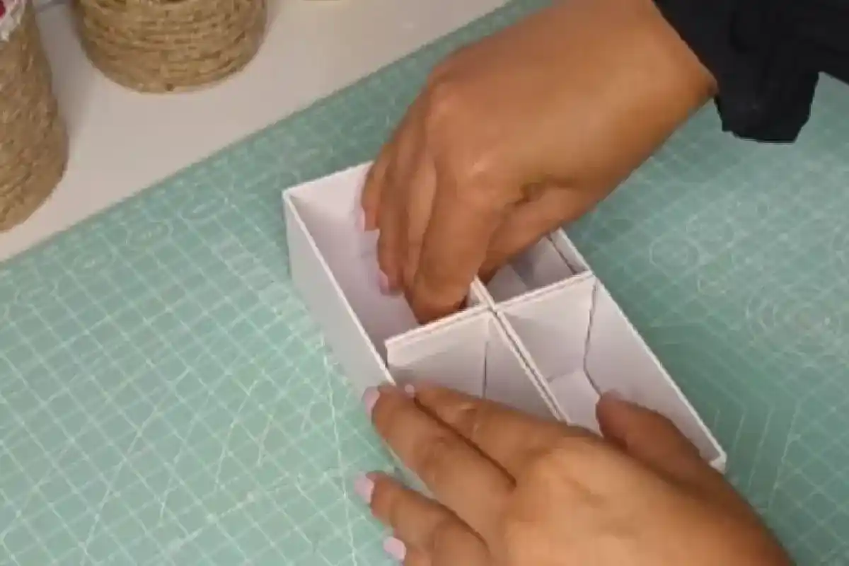 Transforme caixas de telefone usadas num organizador de escritório deslumbrante