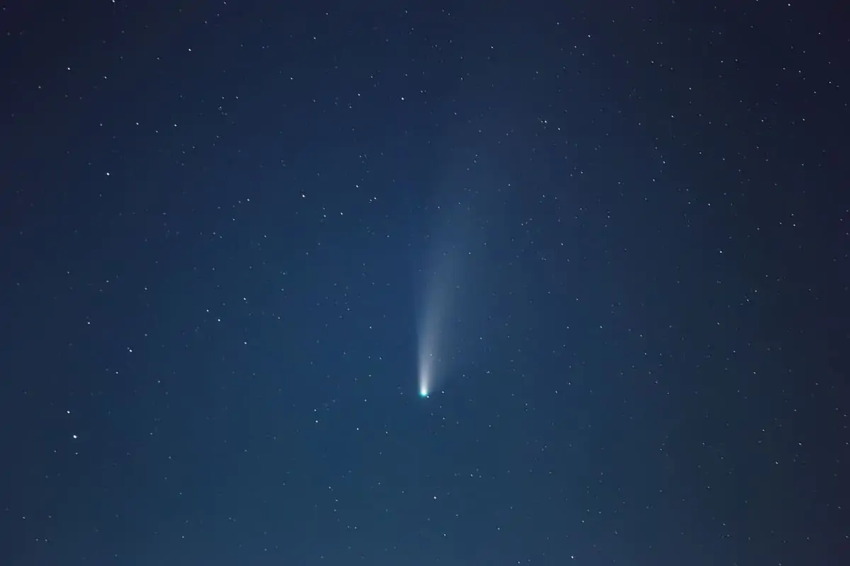 Cometa C/2025 A6 (Lemmon): Um Espetáculo Celeste em Outubro e Novembro!