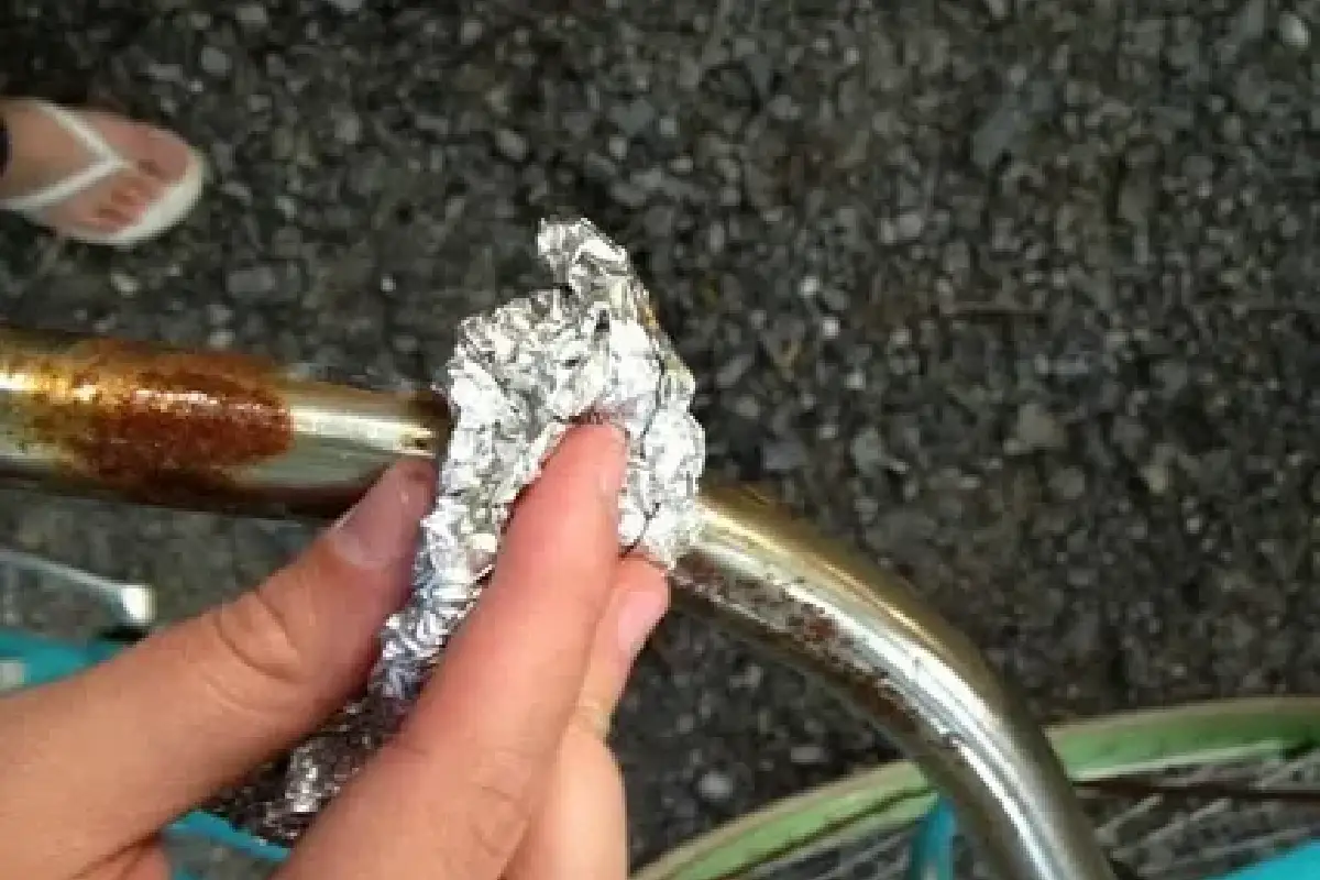 Remova a ferrugem com papel alumínio: o truque simples e econômico que você gostaria de ter conhecido antes