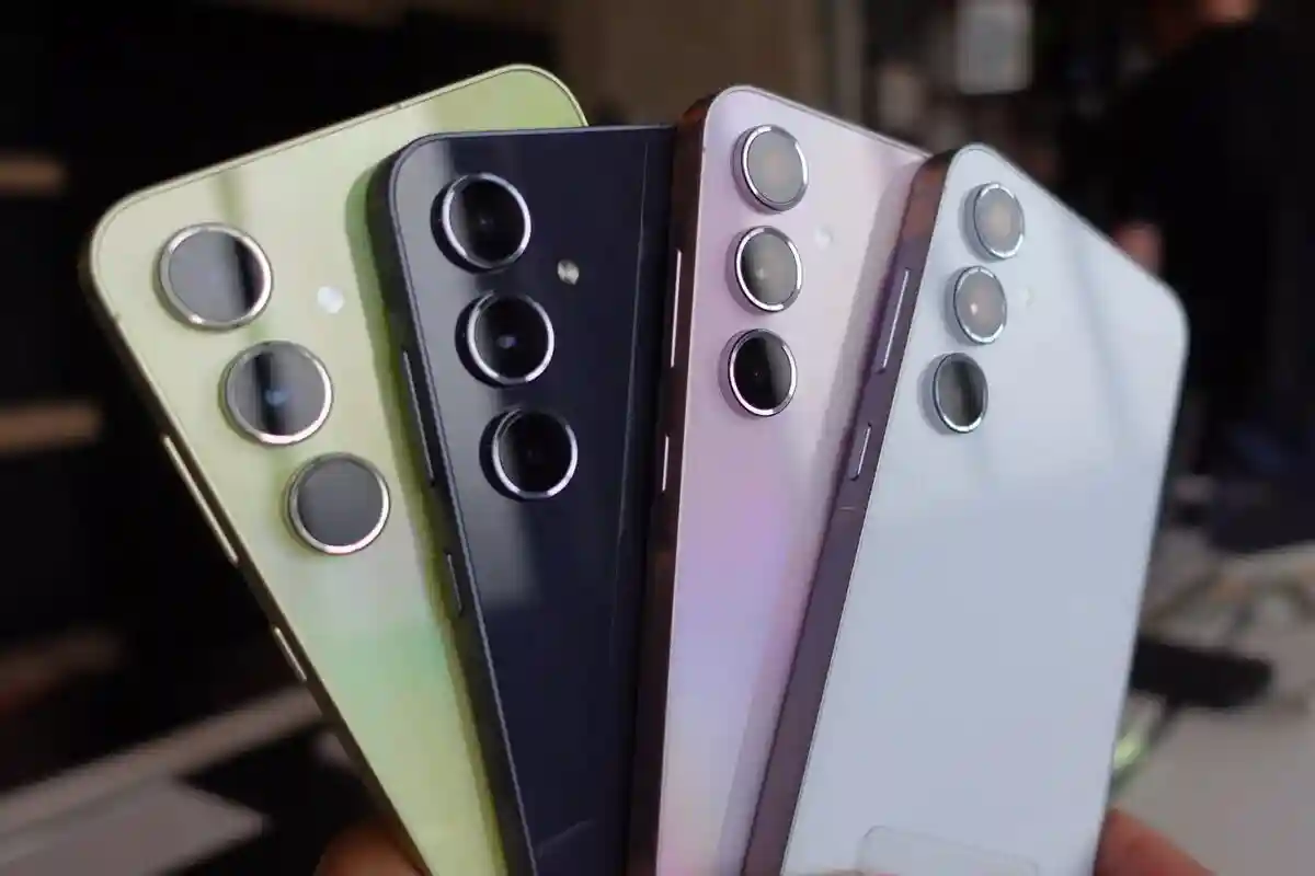 Descubra o acessível Samsung Galaxy A55: NFC, câmara de 50 MP e bateria que dura dias