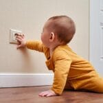 Segurança Infantil em Casa: 3 Itens Essenciais para Proteger seu Filho