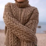 Como Usar o Teu Suéter Feminino: 3 Looks Estilosos para Arrasar