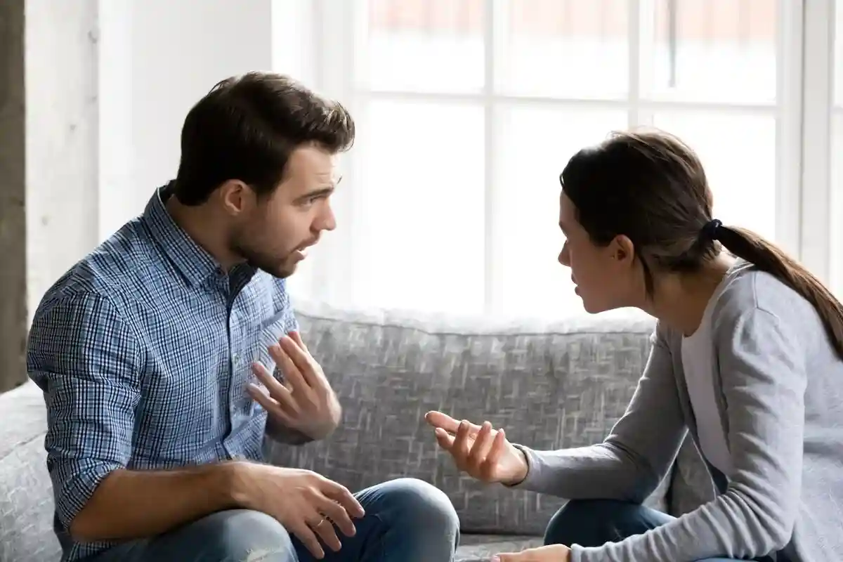 Do Zelo ao Reencontro: Como Superar Discussões em Casal