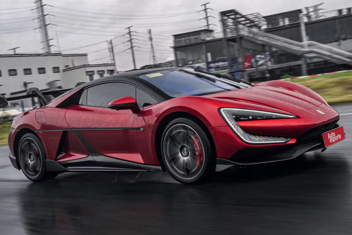 O carro mais rápido do mundo é elétrico: o Yangwang U9 Xtreme da BYD ultrapassa a Fórmula 1