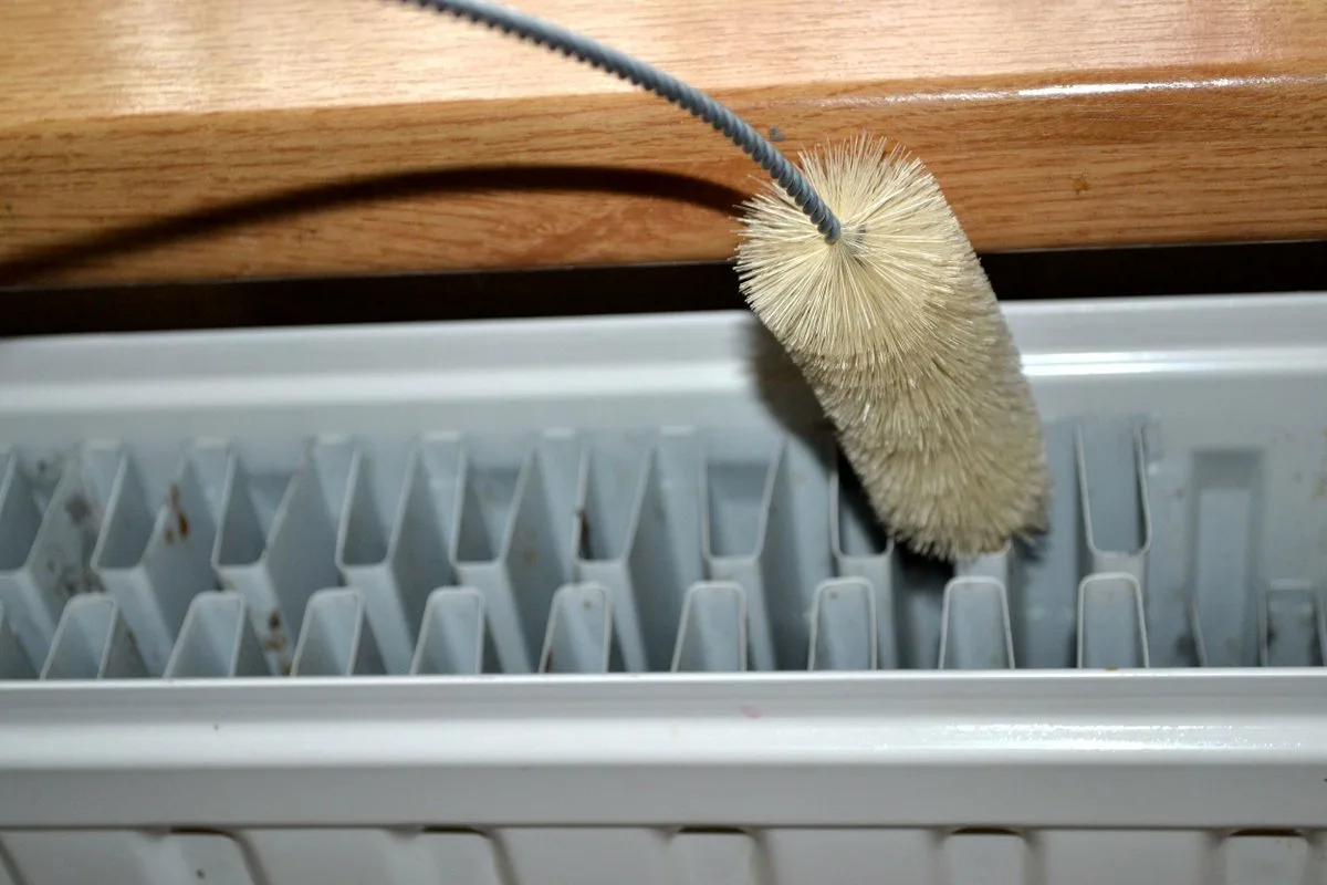 5 Truques para Limpar Radiadores e Garantir uma Casa Quente e Saudável