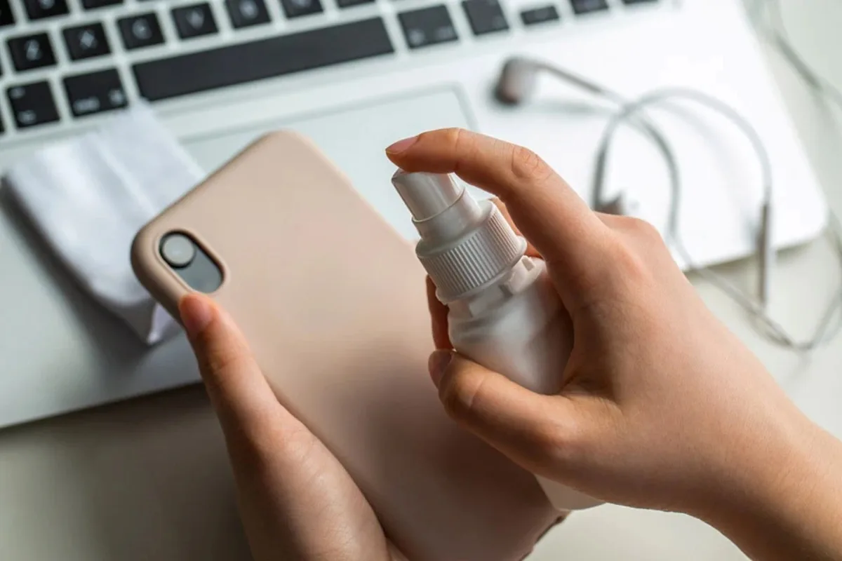 Truque para Limpar a Câmera do Smartphone: Adeus a Poeira e Sujeira