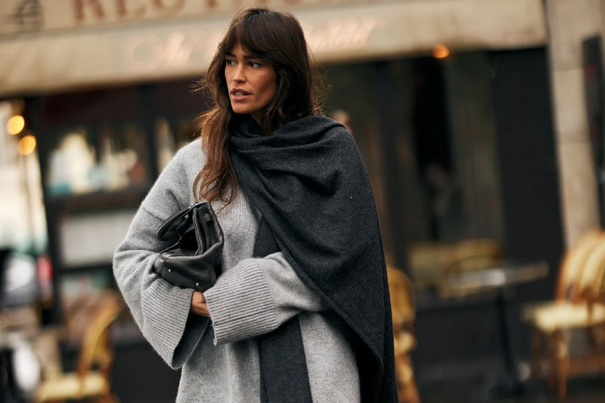 Pufosos, Coloridos e Mais: Qual Cachecol Escolher para Ser Encantadora Nesta Outono