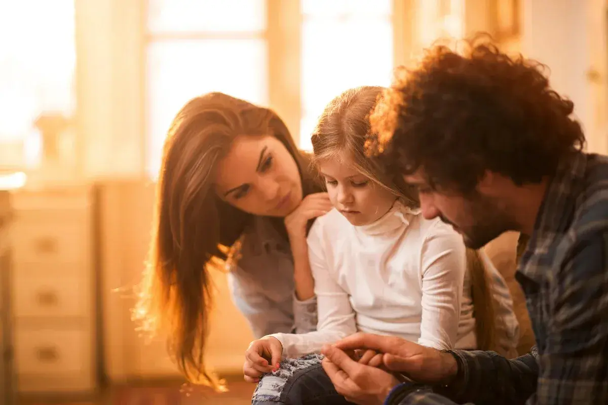 «Mãe vs. Pai»: De Onde Vem a Competição Entre Pais e Como Acabá-la Rapidamente