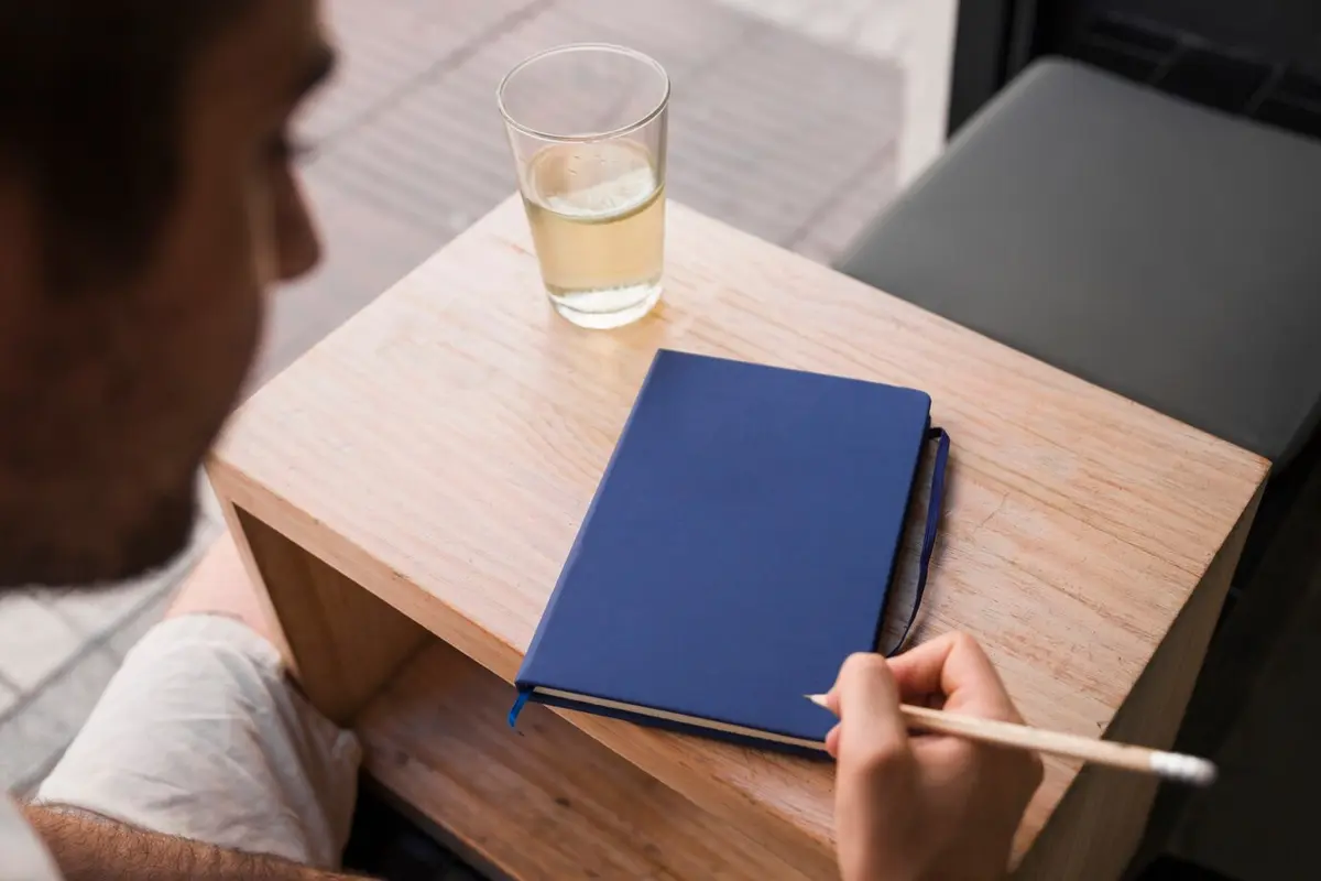 Segundo a Psicologia, Estes São os Cores que as Pessoas Inteligentes Escolhem