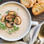 Creme de Cogumelos Fácil e Proteico: Jantar Leve e Saboroso em 15 Minutos