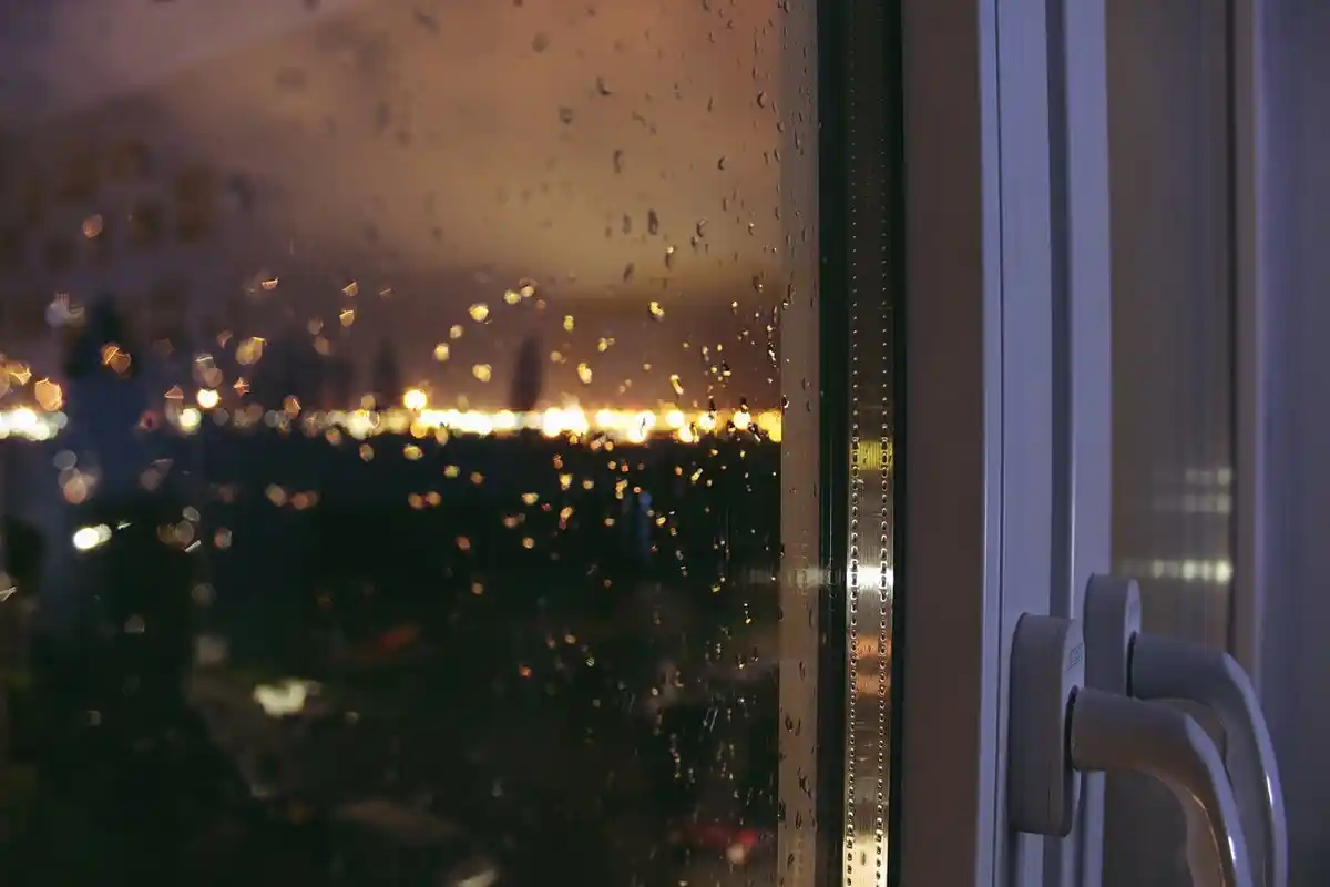 Exercícios Simples para Acordar Quando Está Escuro Lá Fora