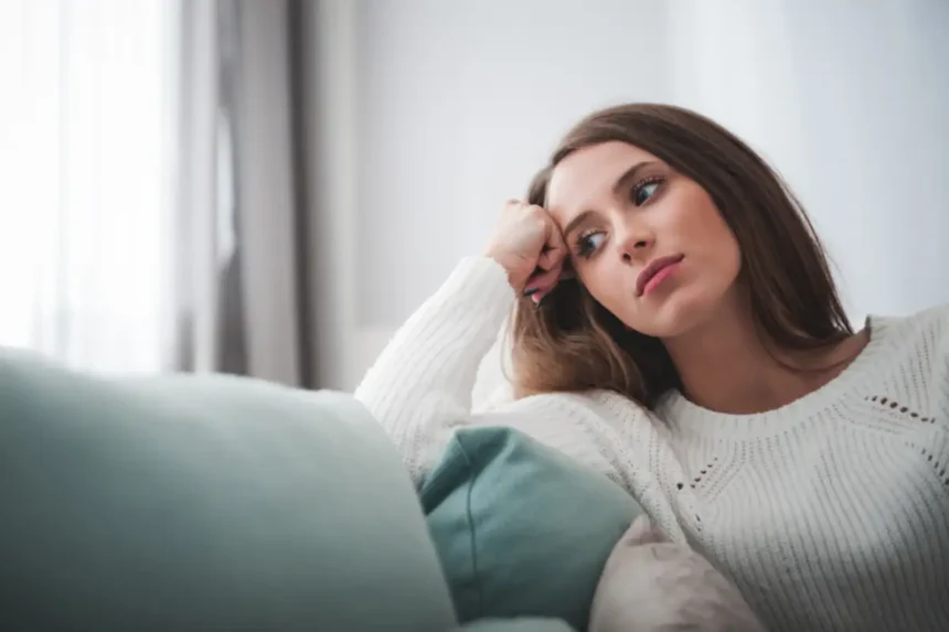 O Que É Submarining: Fuja de Quem Desaparece e Volta Como Se Nada Tivesse Acontecido