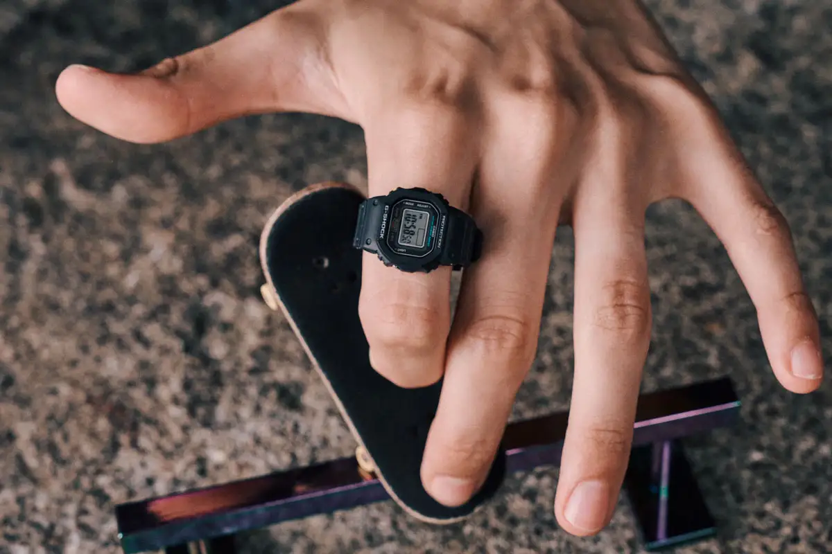 Casio Lança Versão Mini dos Relógios Icônicos G-Shock