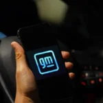 General Motors Abandona Apple CarPlay e Android Auto: O Futuro dos Veículos