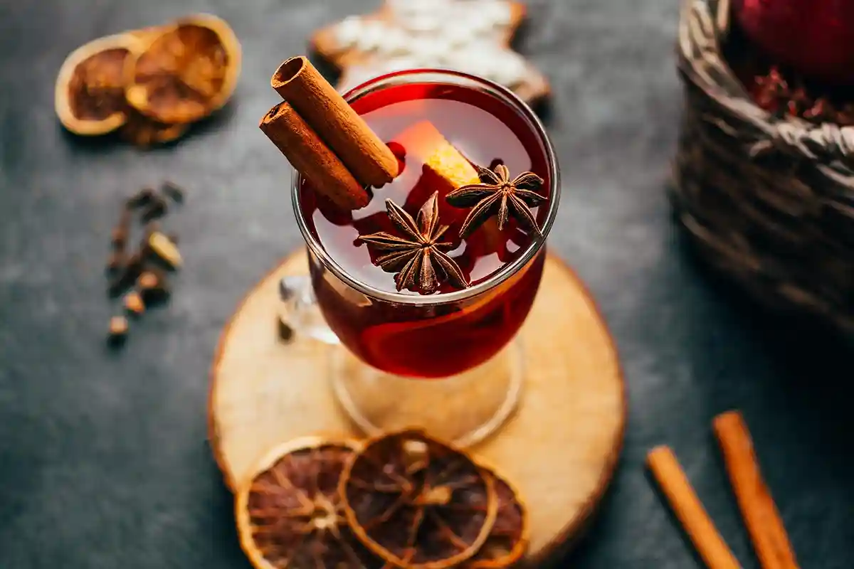 Glühwein Sem Álcool com Suco de Uva e Cranberry: Receita Simples e Saborosa
