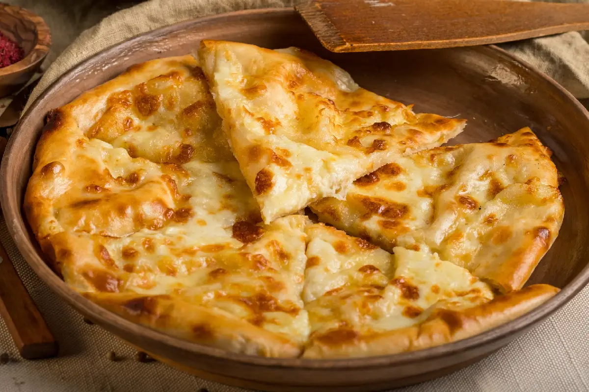 Haçapuri com Queijo no Forno em 30 Minutos: Receita Preguiçosa