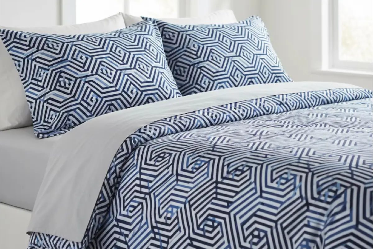 Adeus aos Lençóis Lisos: Estampas que Transformam a Cama no Centro do Quarto em 2025