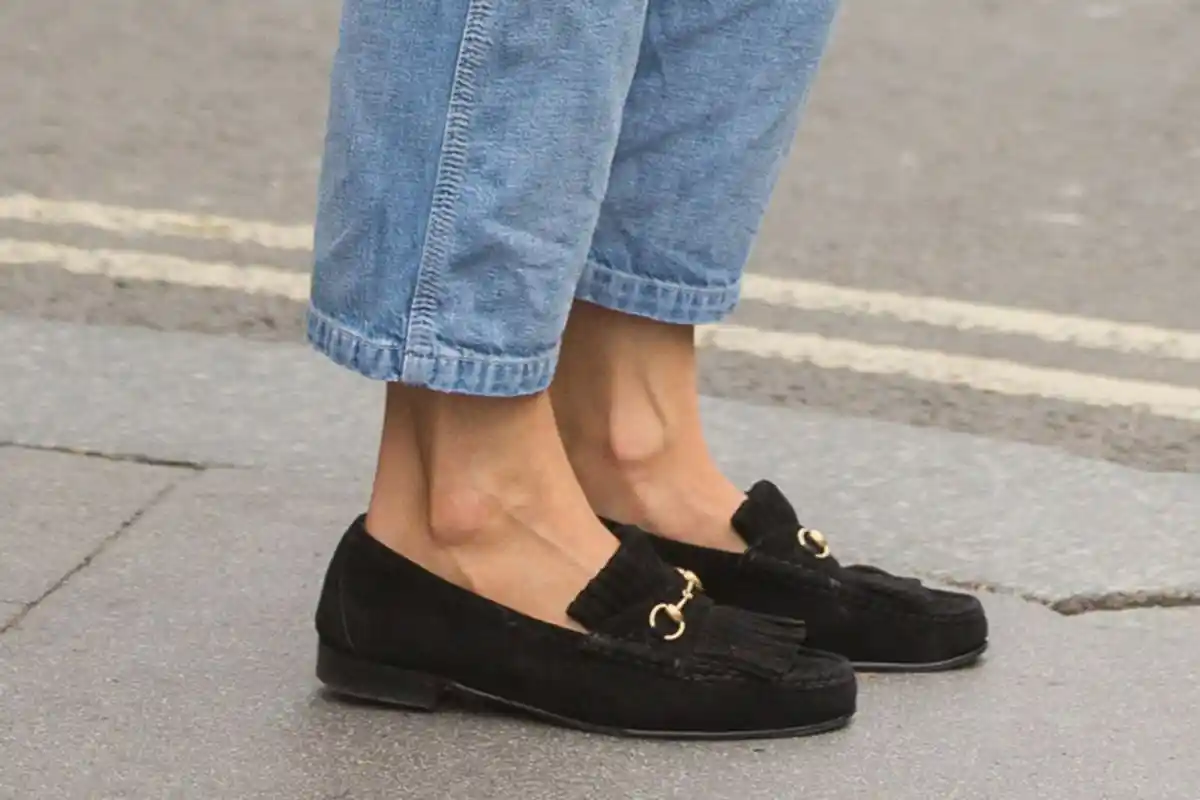 Loafers: A Tendência Minimalista que Domina o Outono de 2025