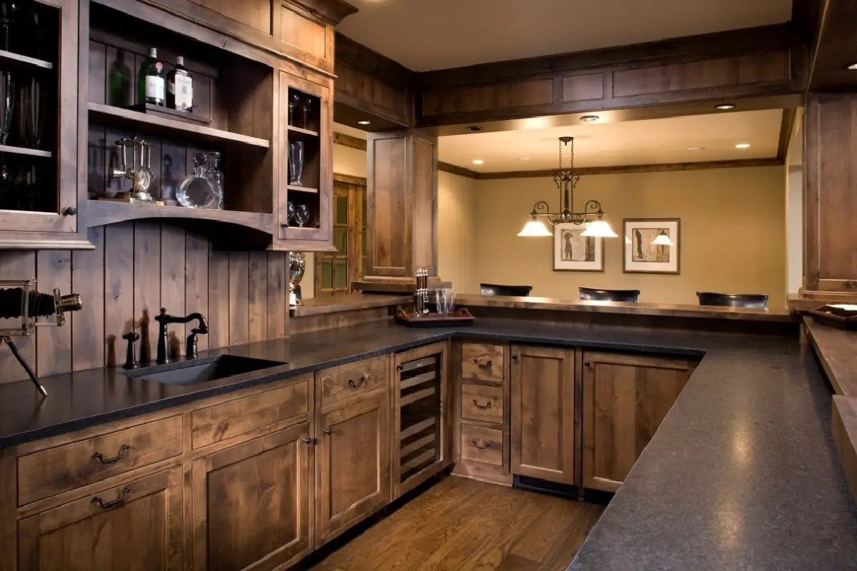 Adeus aos Azulejos da Cozinha: A Madeira Tratada, o Substituto Mais Estiloso e Prático de 2025