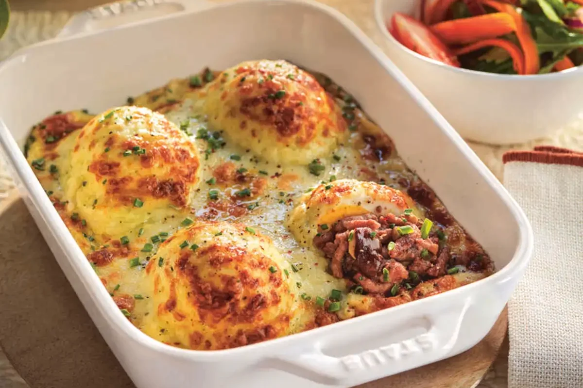 Ovos Recheados com Camarão, Gratinados com Molho Bechamel: Clássico Irresistível