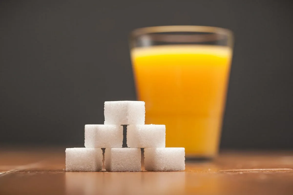 Pãezinhos Aromáticos com Cardamomo e Laranja