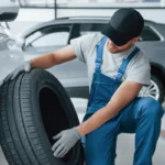 Quando Trocar os Pneus do Seu Carro? Cinco Sinais que Não Pode Ignorar