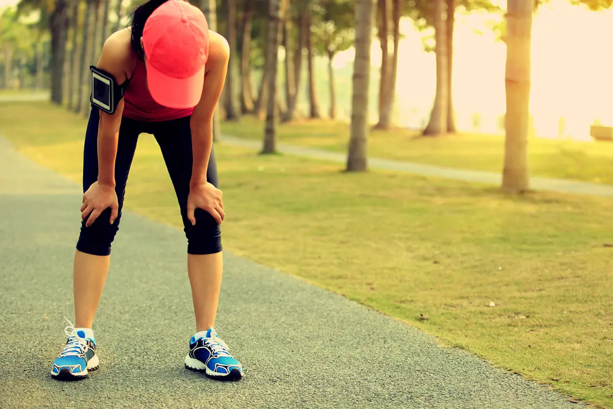 Por que a Dor no Lado Aparece ao Correr e Como Lidar com Ela