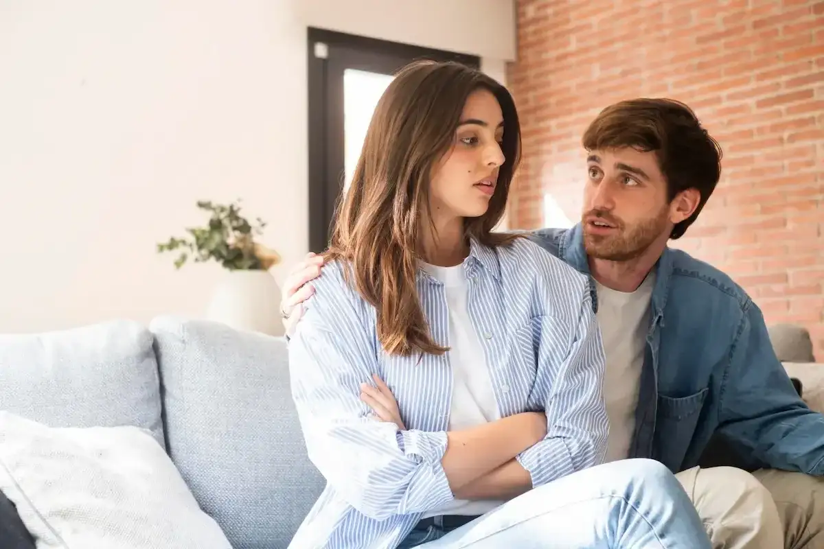 Oito Frases "Inocentes" que Destroem Relacionamentos