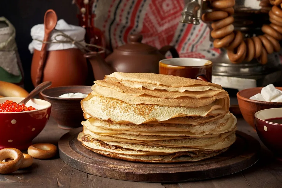 Rolo de Panquecas com Creme de Natas e Manga: Uma Sobremesa Tropical