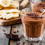 Smoothie de Chocolate com Aveia: Uma Receita Cremosa e Saudável em 2 Minutos