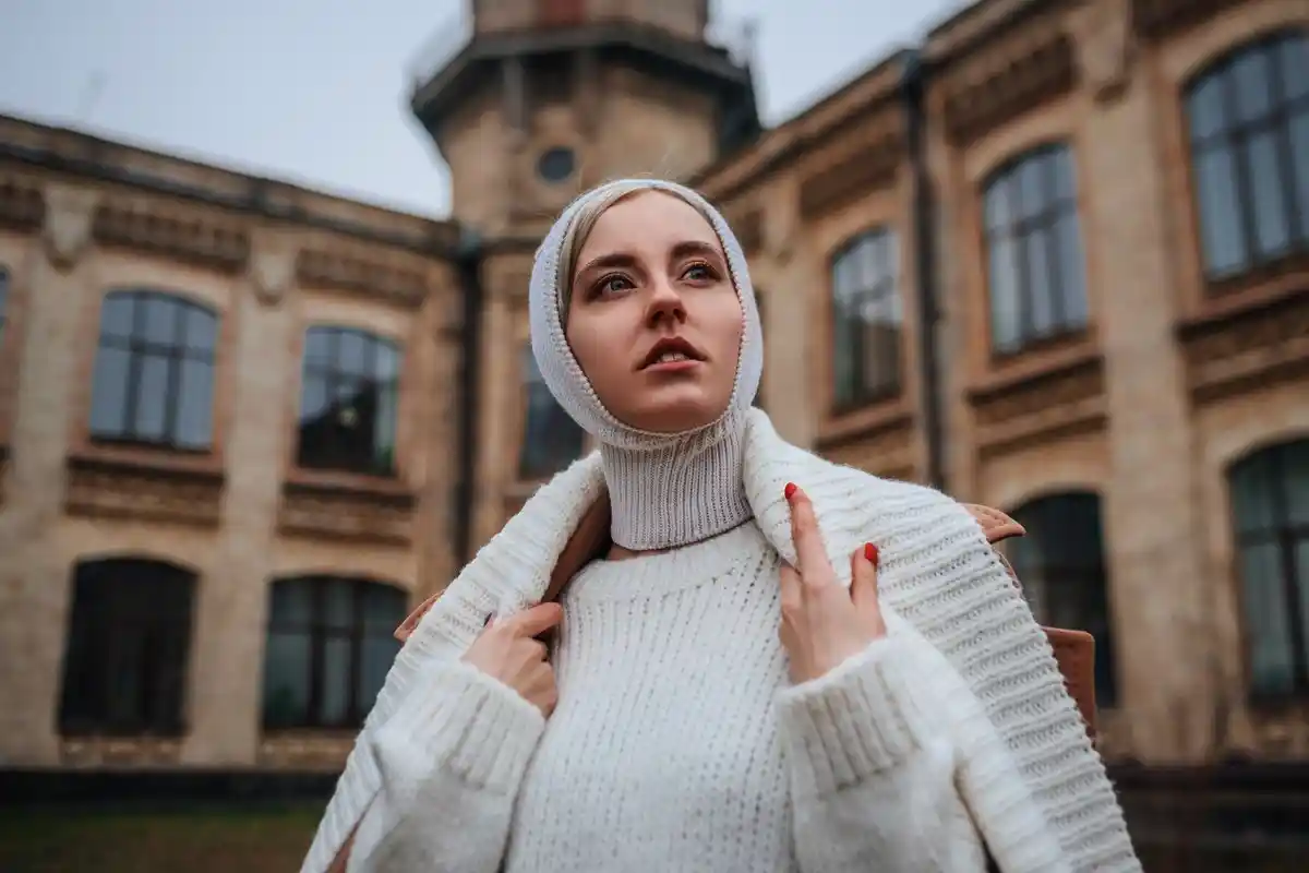 Tendências de Gorros para o Outono 2025: O Que Usar na Cabeça Esta Estação