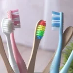 Com Que Frequência Deve Trocar a Escova de Dentes?